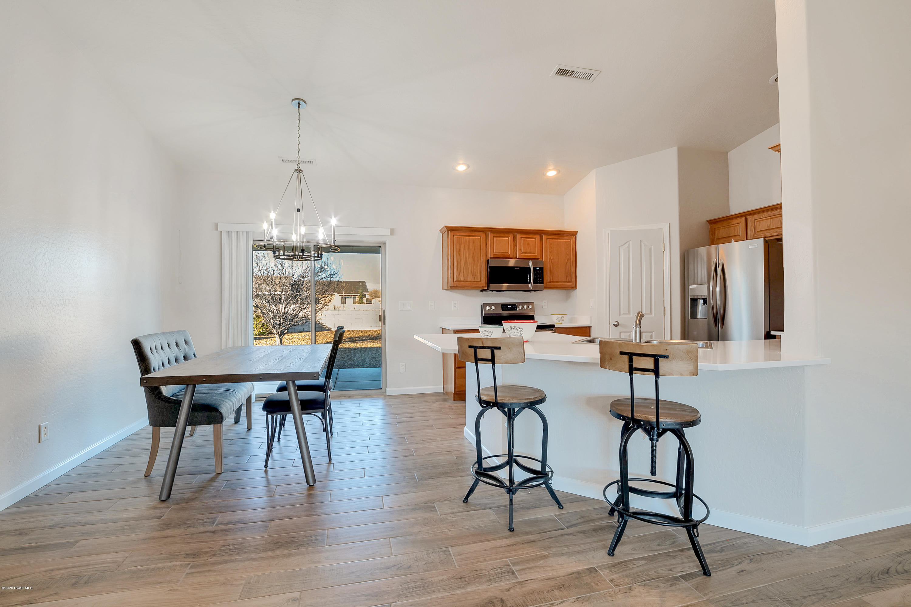 4576 North Reston Place Prescott Valley, AZ 86314 - Photo 13 of 36 Dining Area & Kitchen