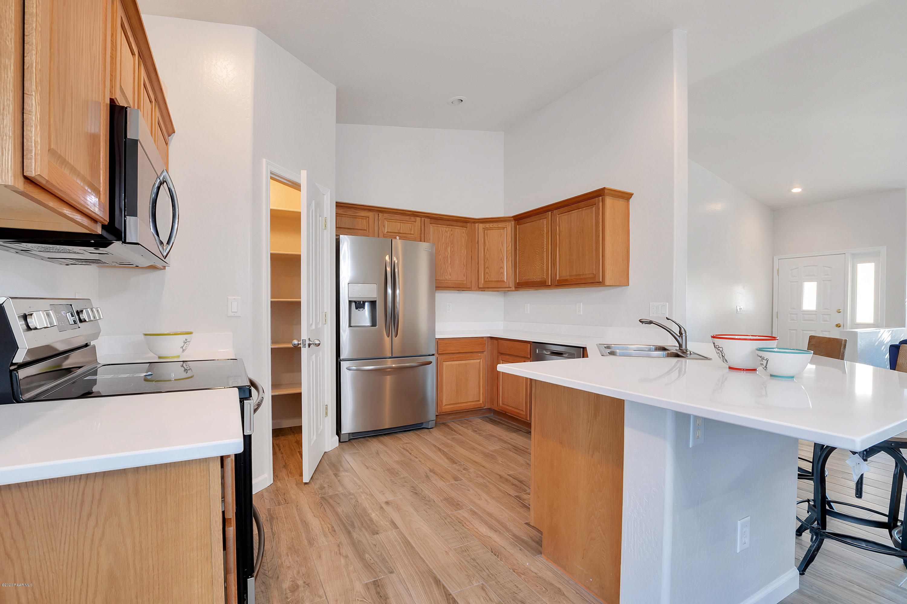 4576 North Reston Place Prescott Valley, AZ 86314 - Photo 15 of 36 Kitchen