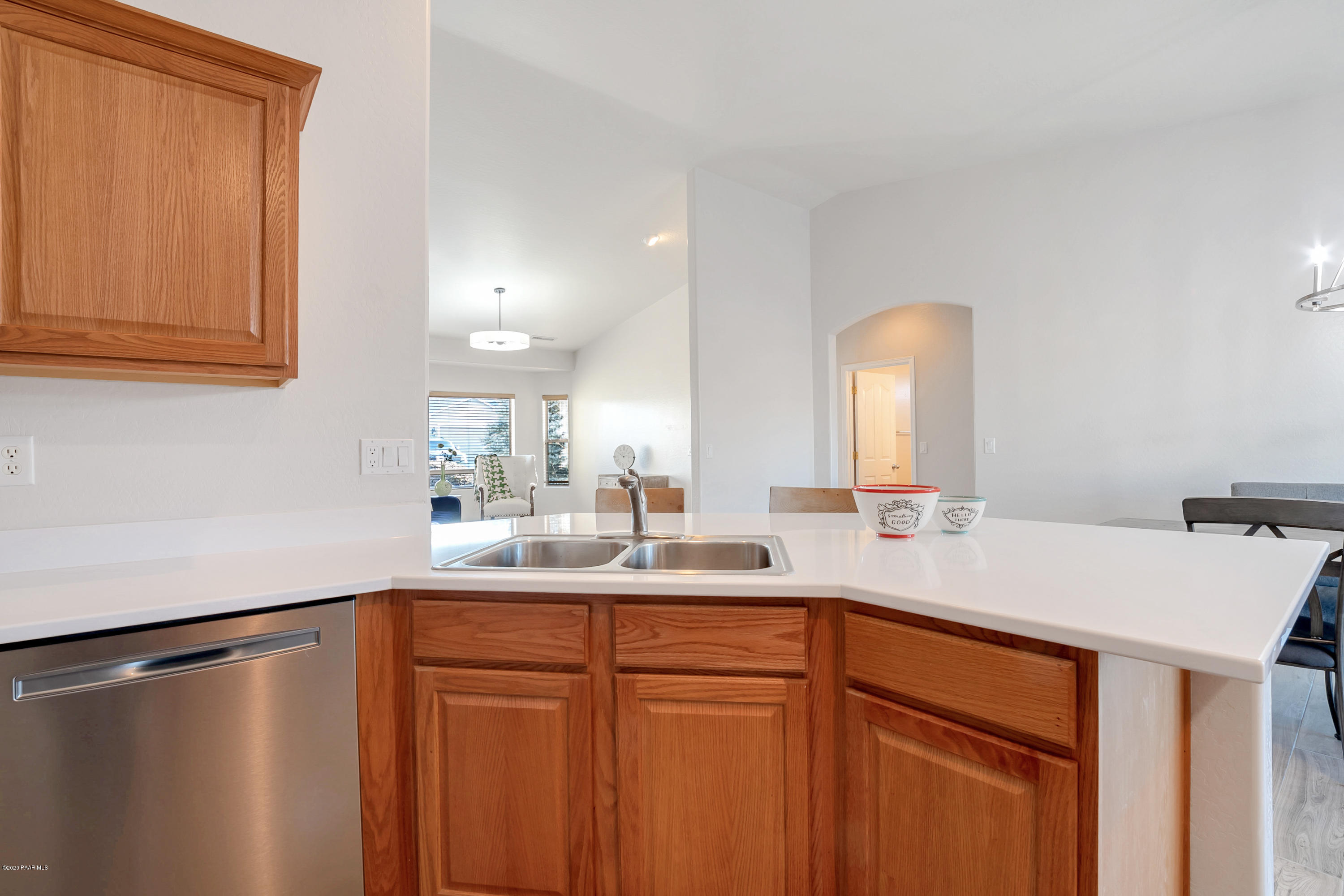 4576 North Reston Place Prescott Valley, AZ 86314 - Photo 17 of 36 Kitchen