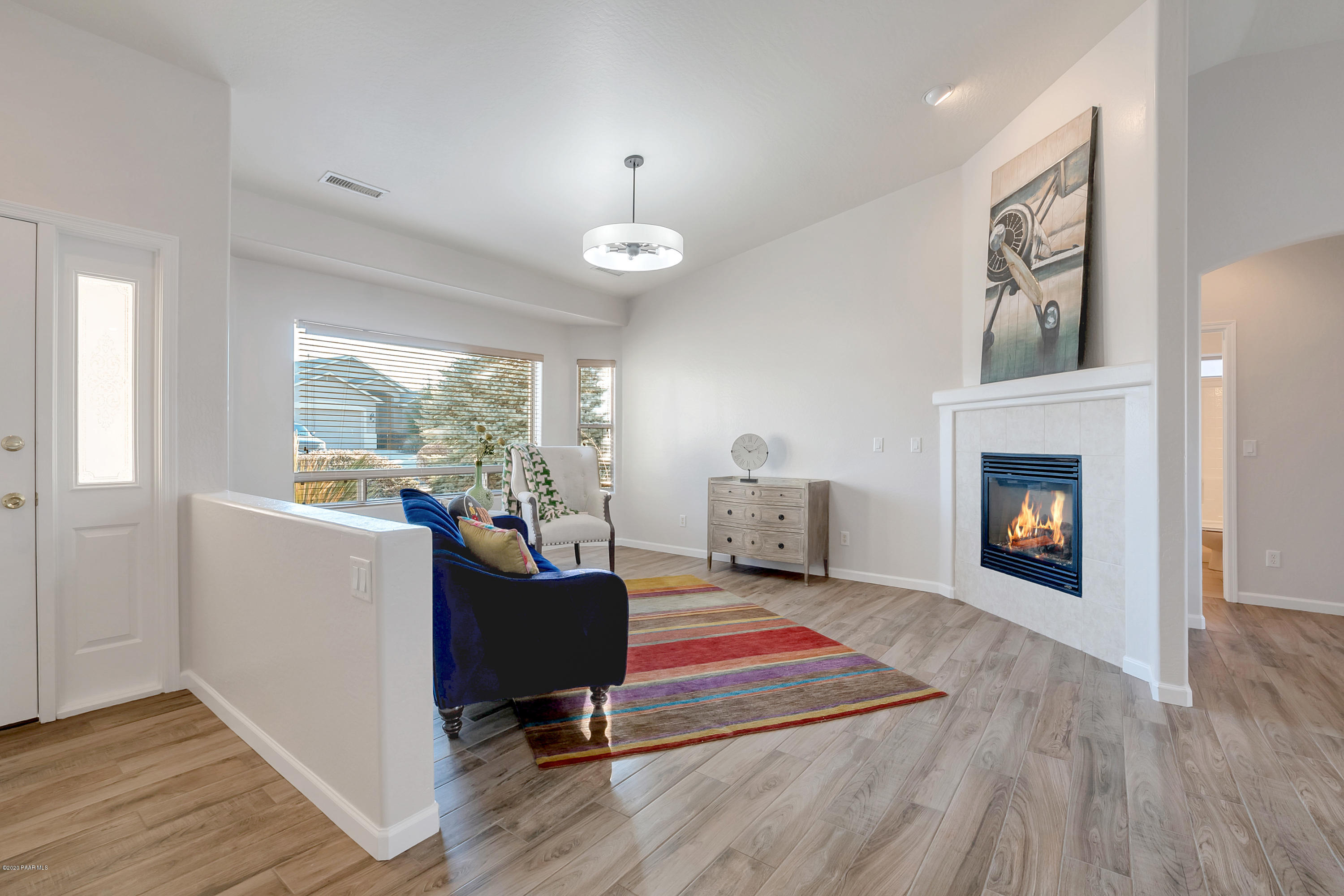 4576 North Reston Place Prescott Valley, AZ 86314 - Photo 6 of 36 Living Room