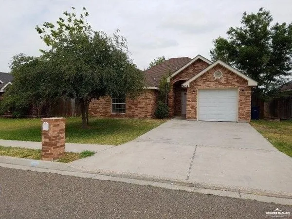 $1,400 | 3604 Kingsborough Avenue, McAllen, TX 78504