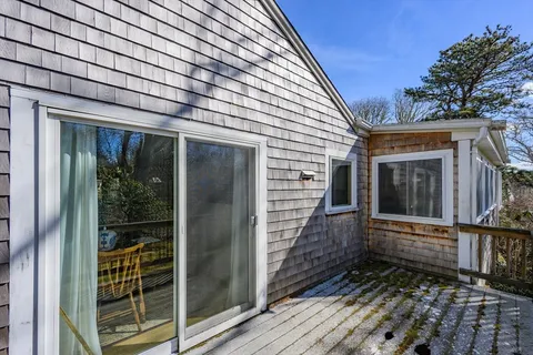 $695,000 | 152 Emery Lane, Chatham, MA 02650