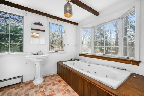 $695,000 | 152 Emery Lane, Chatham, MA 02650