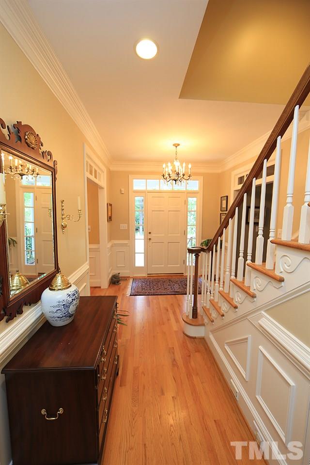 2413 Eddystone Road Raleigh, NC 27612 - Photo 3 of 25 Gallery Image 3