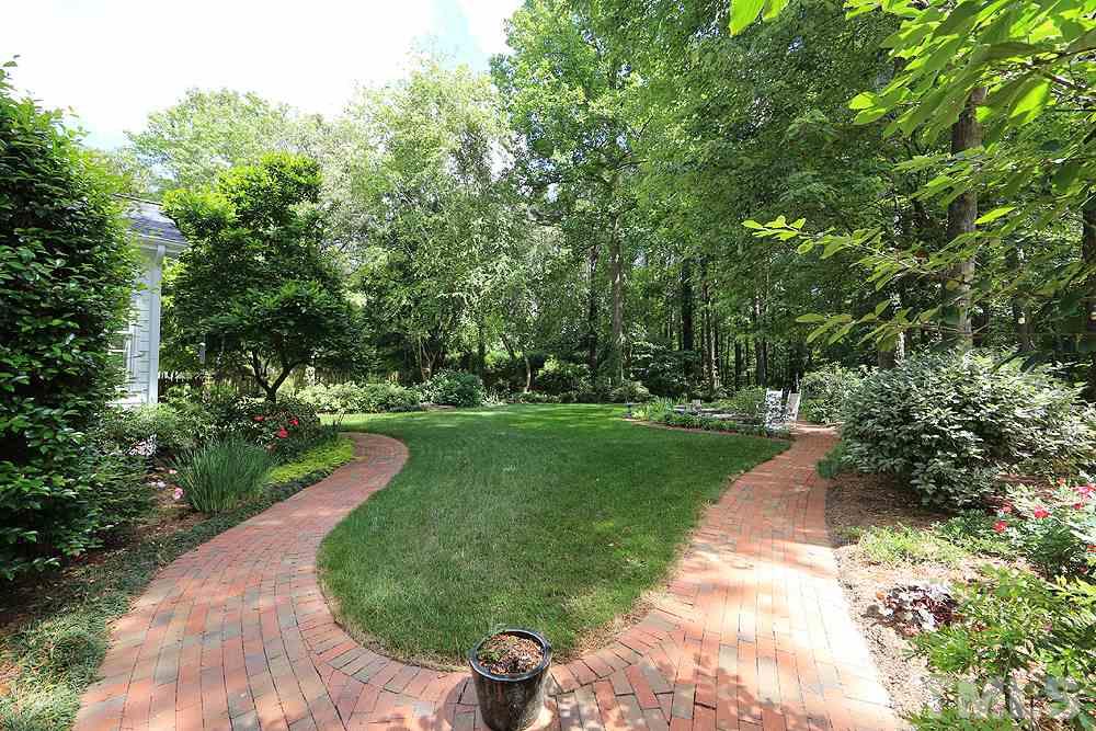 2413 Eddystone Road Raleigh, NC 27612 - Photo 21 of 25 Gallery Image 21