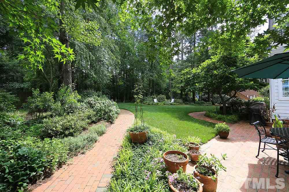 2413 Eddystone Road Raleigh, NC 27612 - Photo 24 of 25 Gallery Image 24