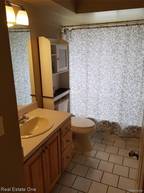 41507 Simcoe Drive Canton, MI 48188 - Photo 20 of 34