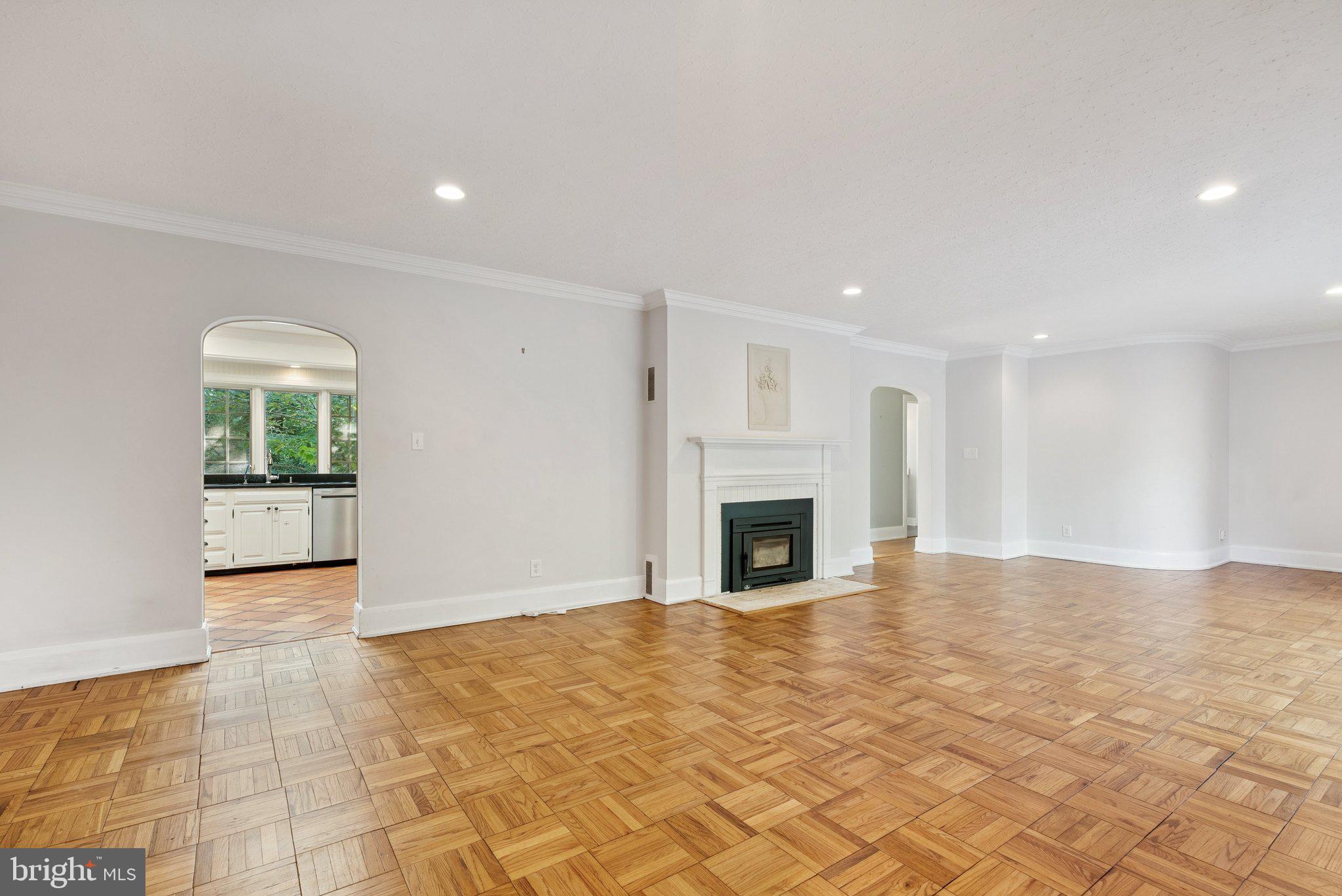315 Old County Road Severna Park, MD 21146 - Photo 12 of 60 Gallery Image 12