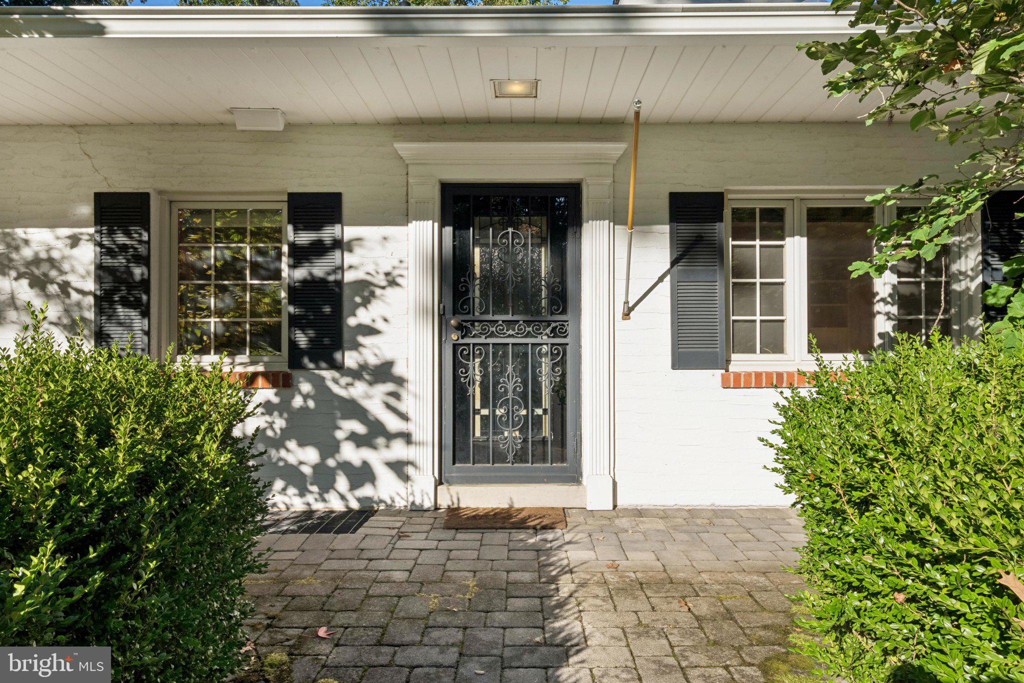 315 Old County Road Severna Park, MD 21146 - Photo 4 of 60 Gallery Image 4
