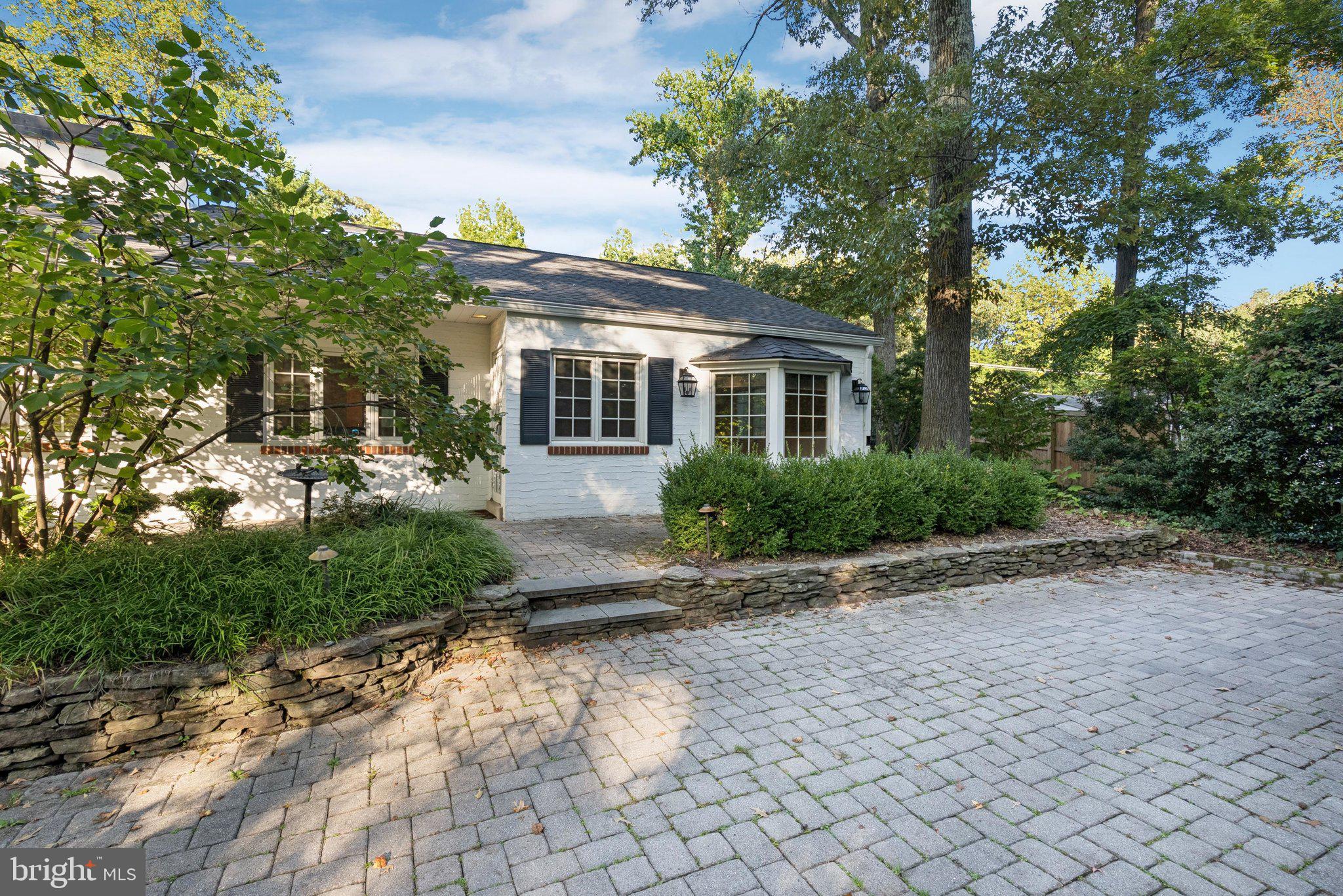 315 Old County Road Severna Park, MD 21146 - Photo 7 of 60 Gallery Image 7