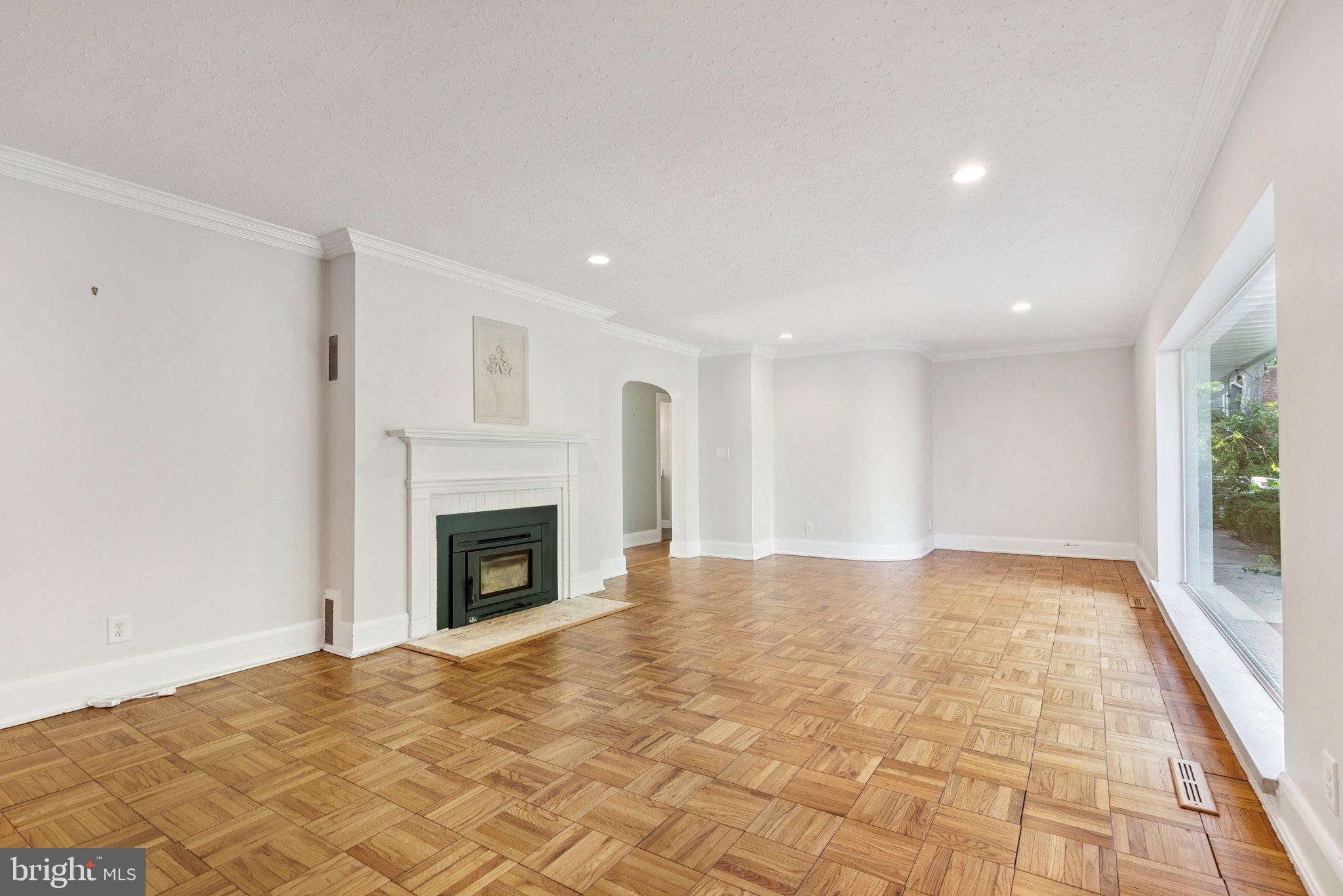 315 Old County Road Severna Park, MD 21146 - Photo 9 of 60 Gallery Image 9