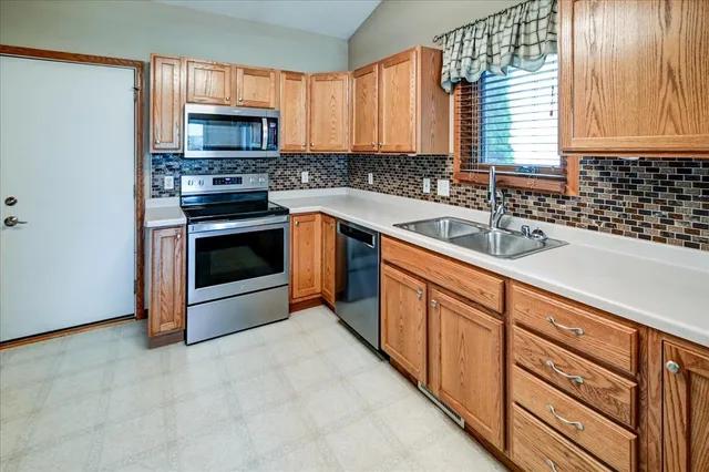 $480,000 | 1792 Frawley Drive, Sun Prairie, WI 53590