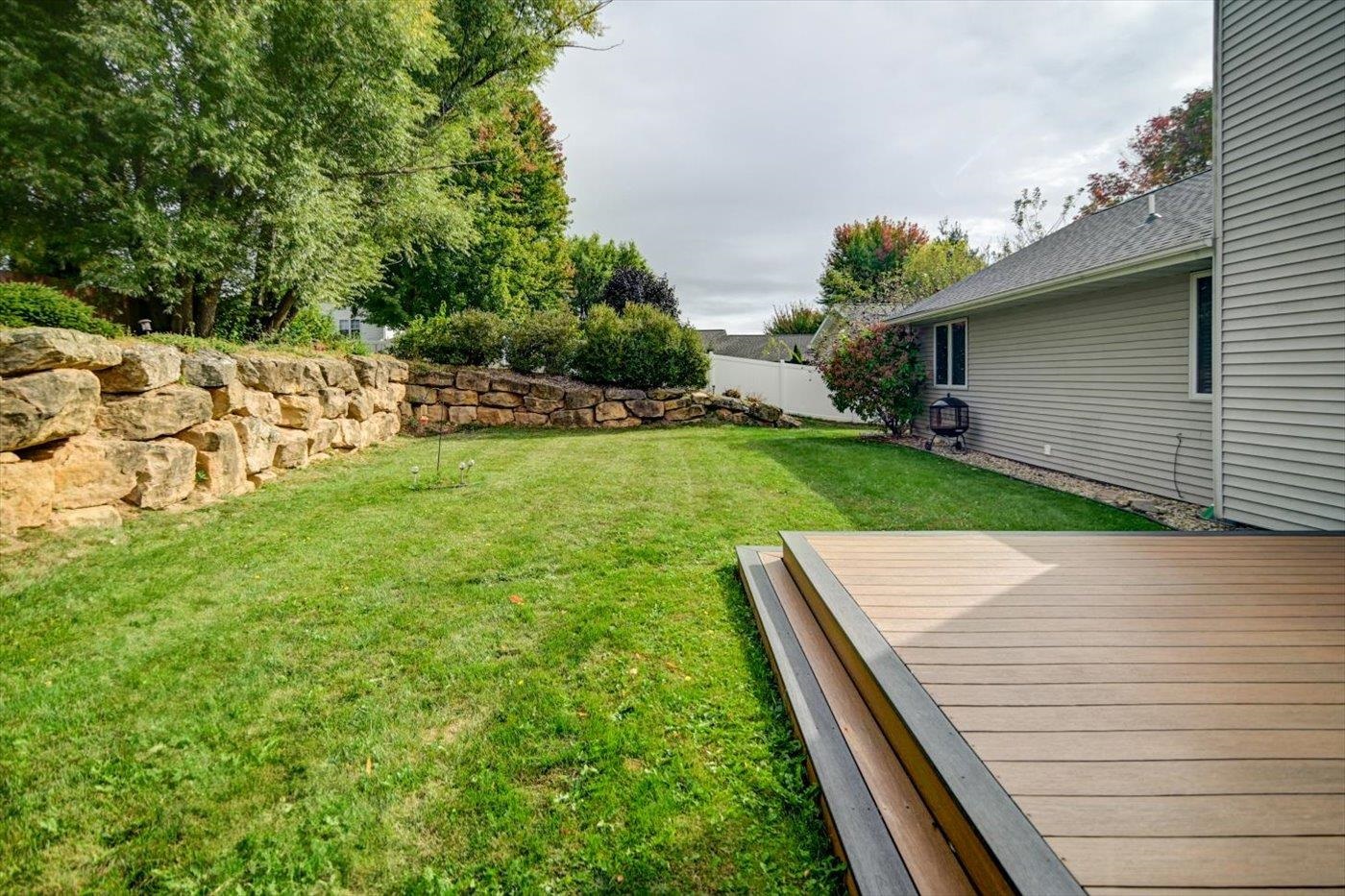 1792 Frawley Drive Sun Prairie, WI 53590 - Photo 5 of 32