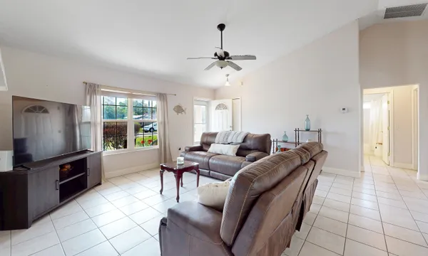 $386,386 | 330 Segovia Road, St. Augustine, FL 32086