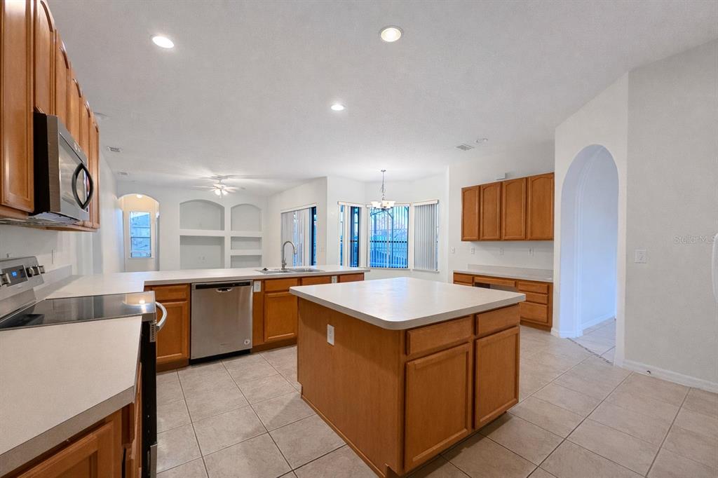 540 Coventry Road Davenport, FL 33897 - Photo 6 of 17