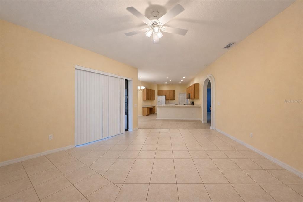 540 Coventry Road Davenport, FL 33897 - Photo 8 of 17