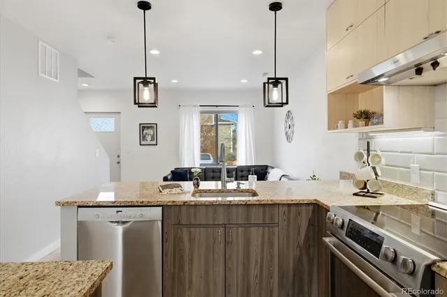 $485,000 | 15082 West 69th Place, Arvada, CO 80007