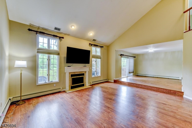 7 Matthew Road Wayne, NJ 07470 - Photo 10 of 37