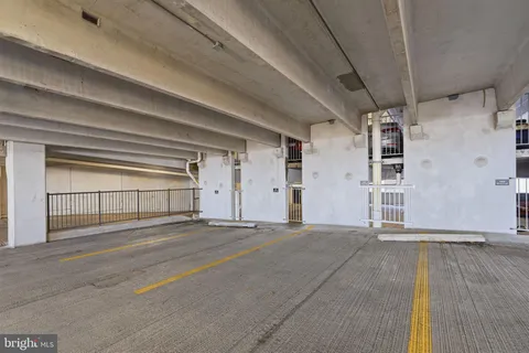 $299,900 | 501 Hungerford Drive, Unit 263, Rockville, MD 20850