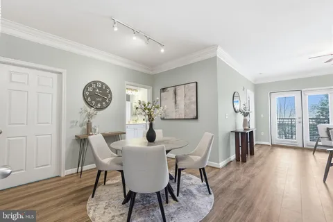 $299,900 | 501 Hungerford Drive, Unit 263, Rockville, MD 20850