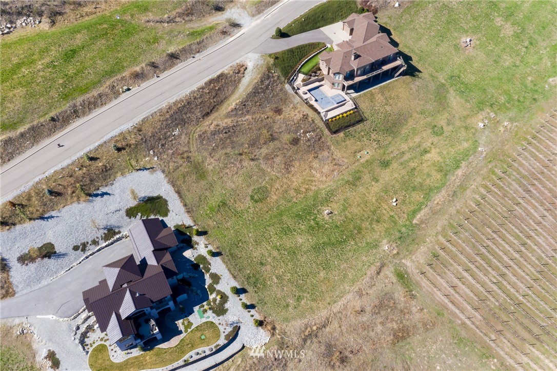 305 Clos Chevalle Road Chelan, WA 98816 - Photo 16 of 24 Gallery Image 16