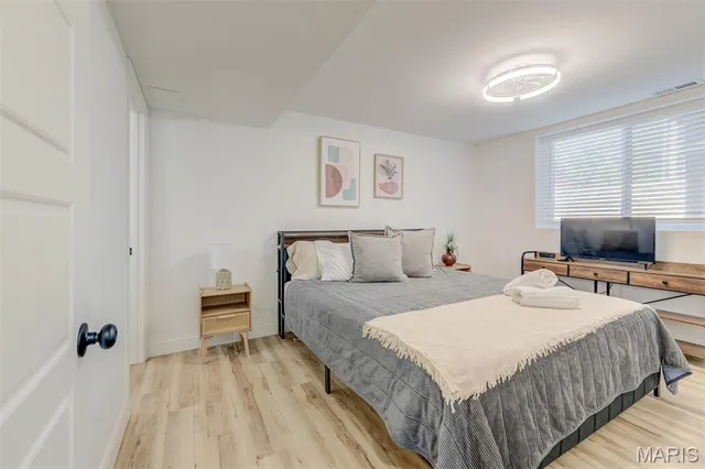 $285,000 | 3645 Woodman Drive, Florissant, MO 63031