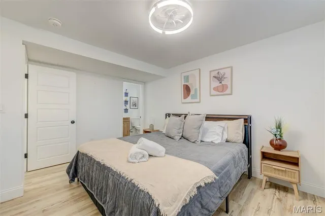 $285,000 | 3645 Woodman Drive, Florissant, MO 63031