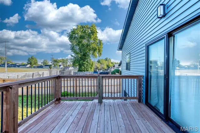 $285,000 | 3645 Woodman Drive, Florissant, MO 63031