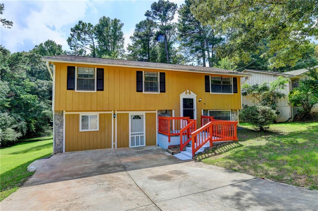 2484 Rhoanoke Drive Duluth, GA 30096 - Photo 3 of 43