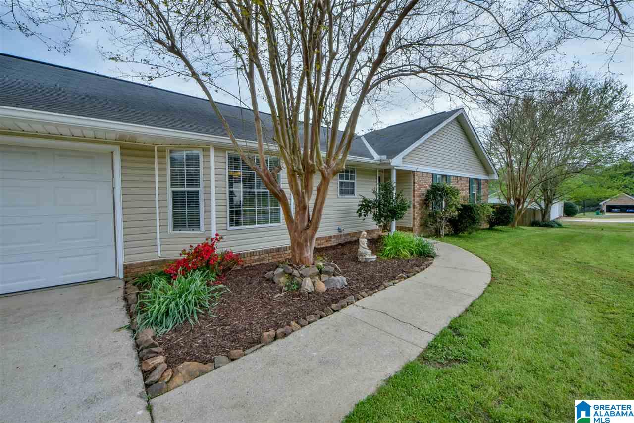10984 Vance Street Vance, AL 35490 - Photo 1 of 29