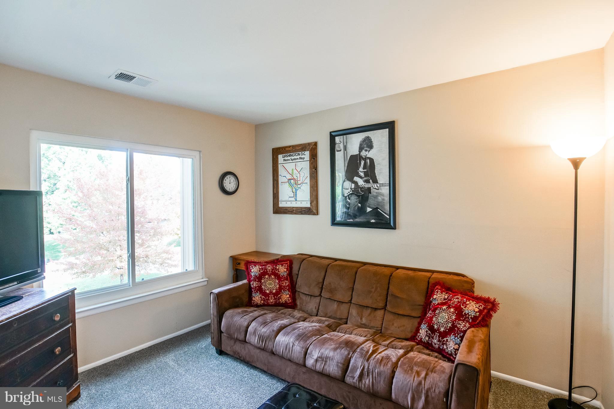 18930 Glendower Road Gaithersburg, MD 20879 - Photo 18 of 23