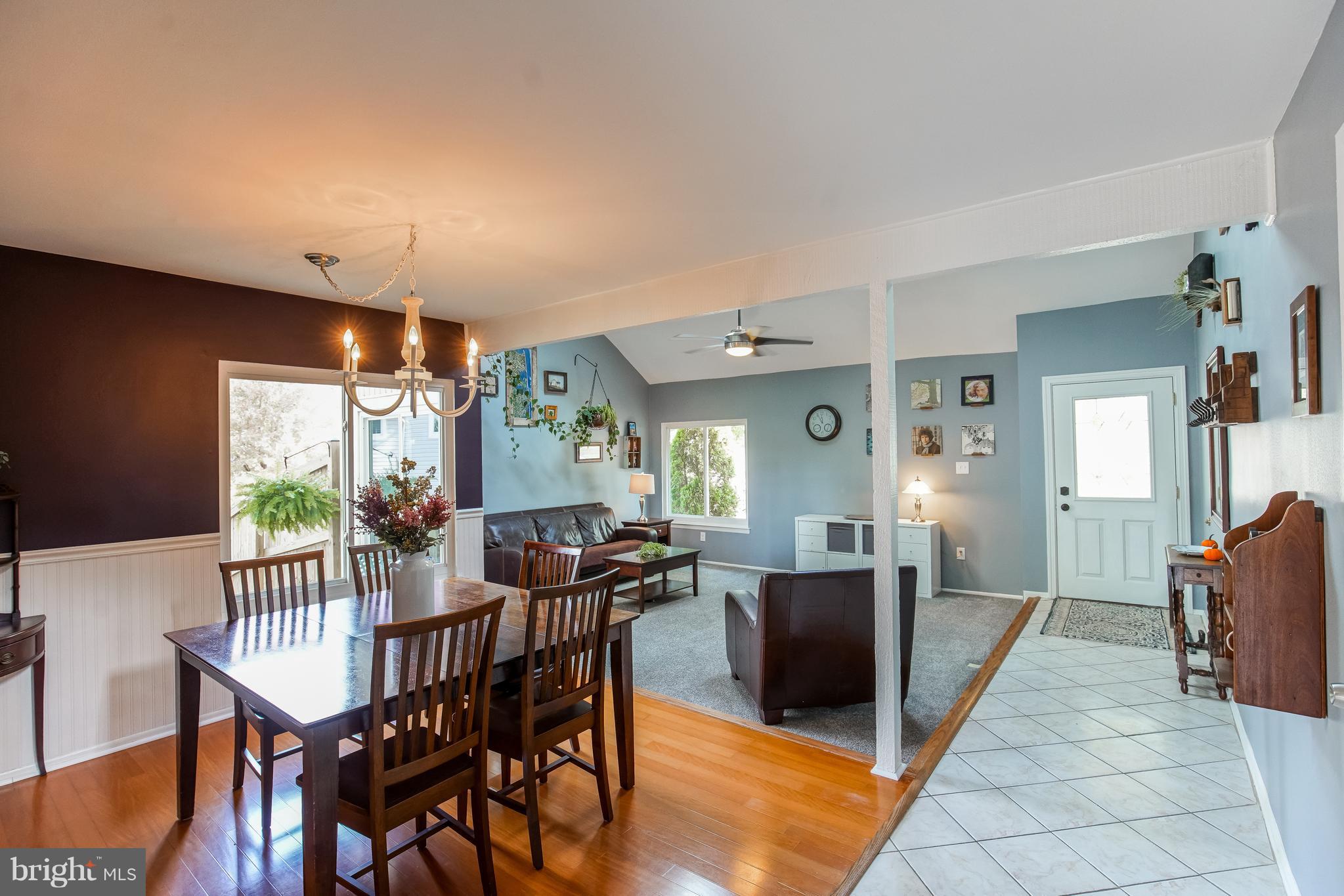 18930 Glendower Road Gaithersburg, MD 20879 - Photo 23 of 23 Open floor plan