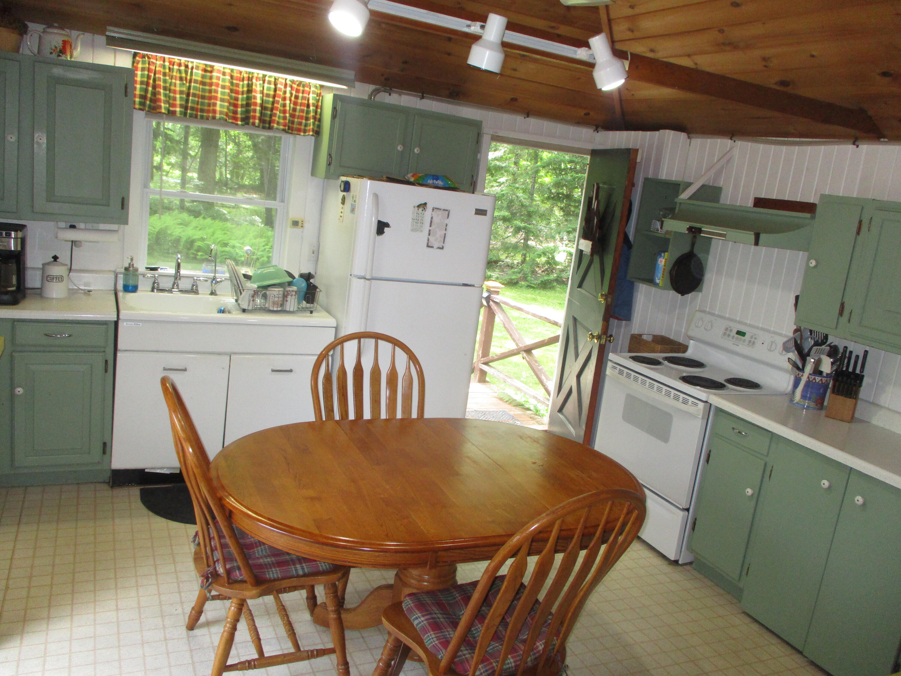 20 Acorn Road Naples, ME 04055 - Photo 8 of 23 IMG_2997