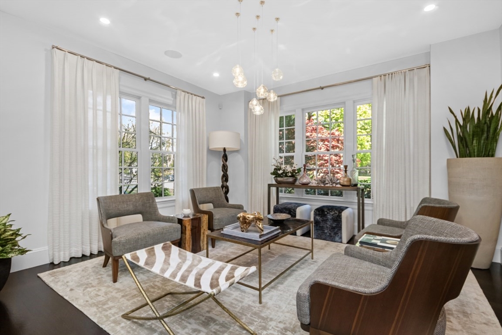 12 Alban Road Newton, MA 02468 - Photo 8 of 42