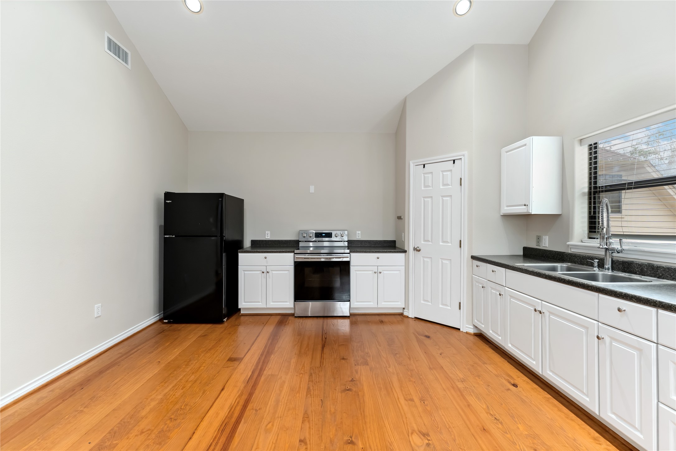 24527 Appian Ridge, Unit A Porter, TX 77365 - Photo 13 of 28