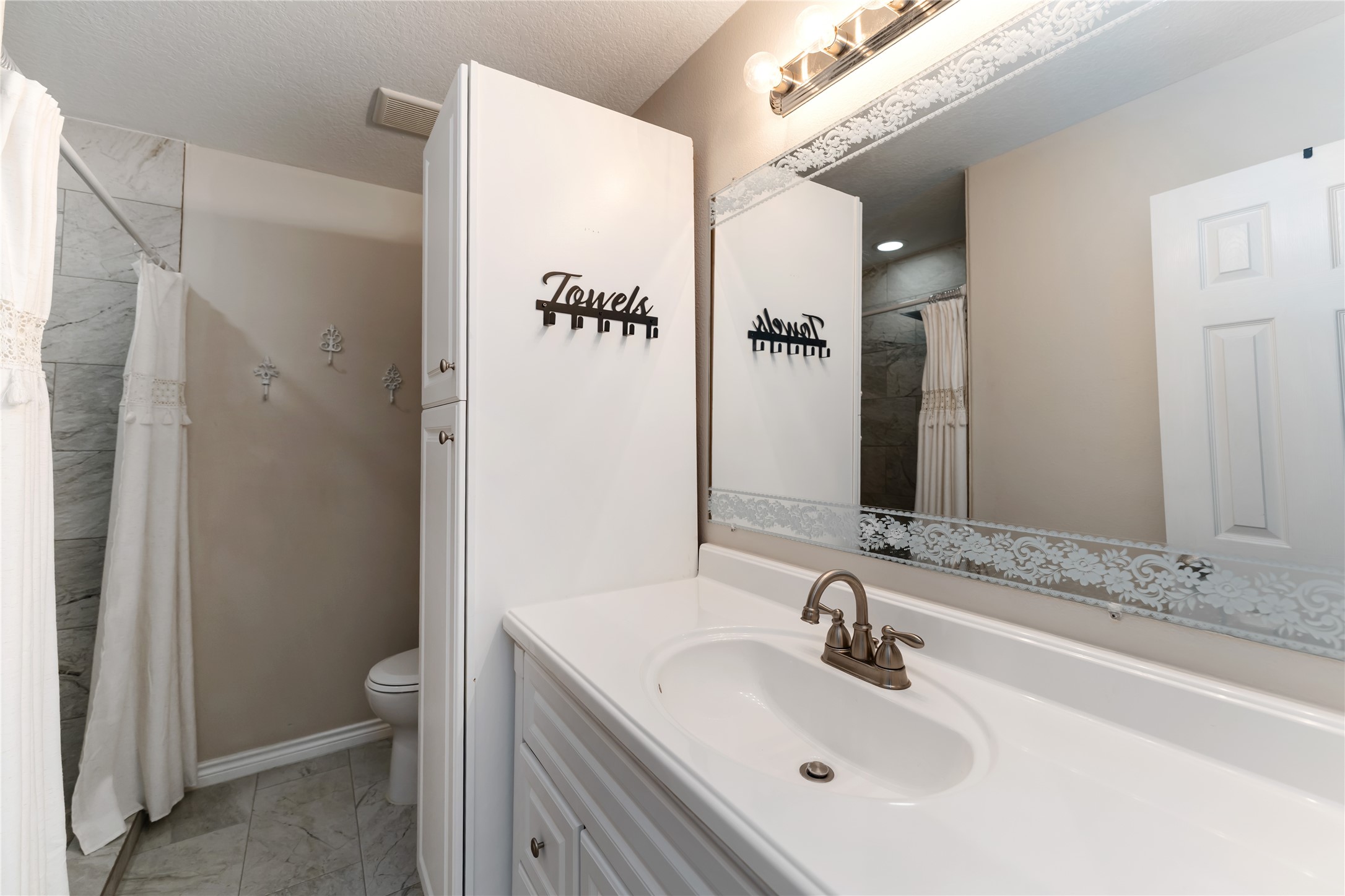 24527 Appian Ridge, Unit A Porter, TX 77365 - Photo 21 of 28 Bath