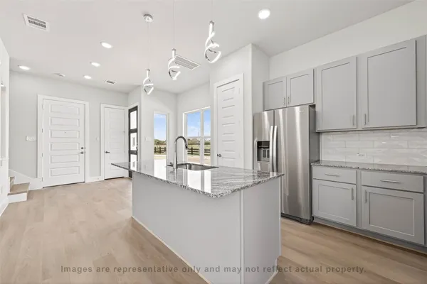 $2,595 | 10719 Mason Road, Unit 3, Richmond, TX 77406