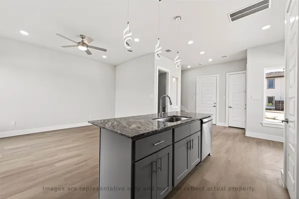 $2,595 | 10719 Mason Road, Unit 3, Richmond, TX 77406