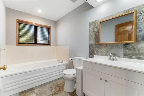 $1,450,000 | 37907 East State Rte B, Creighton, MO 64739