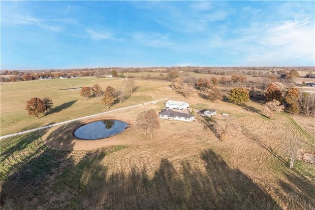 $1,450,000 | 37907 East State Rte B, Creighton, MO 64739