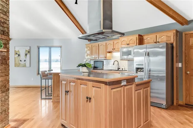 $1,450,000 | 37907 East State Rte B, Creighton, MO 64739