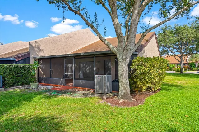 $357,000 | 8336 Northwest 37th Place, Sunrise, FL 33351