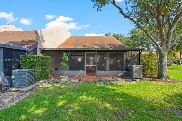 $357,000 | 8336 Northwest 37th Place, Sunrise, FL 33351