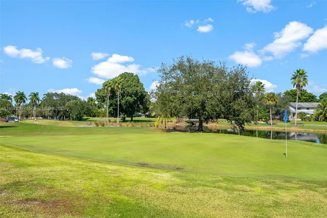 $357,000 | 8336 Northwest 37th Place, Sunrise, FL 33351