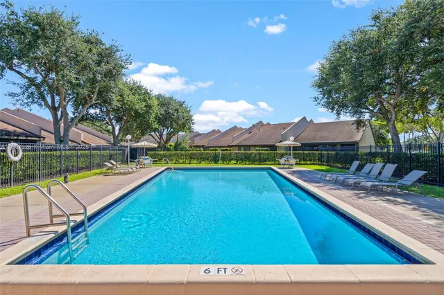 $357,000 | 8336 Northwest 37th Place, Sunrise, FL 33351