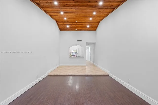 $357,000 | 8336 Northwest 37th Place, Sunrise, FL 33351