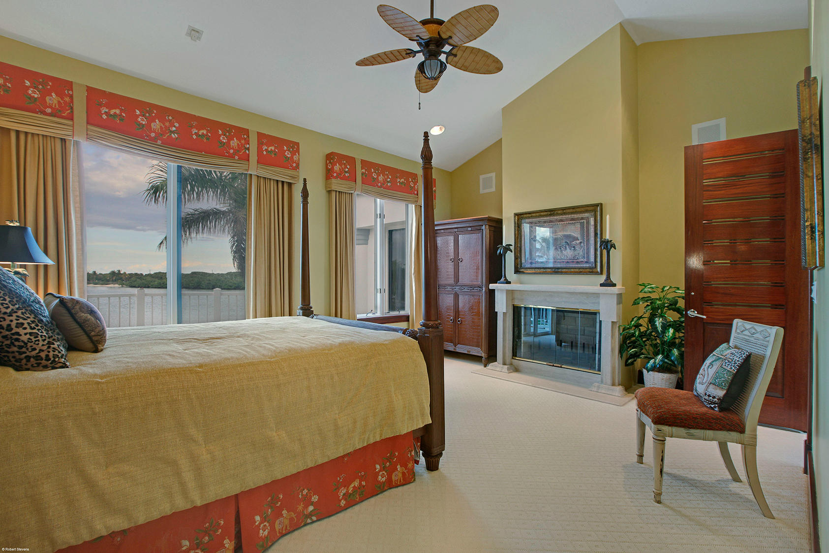 3175 Cove Road Tequesta, FL 33469 - Photo 22 of 39 2nd Floor Guest Suite