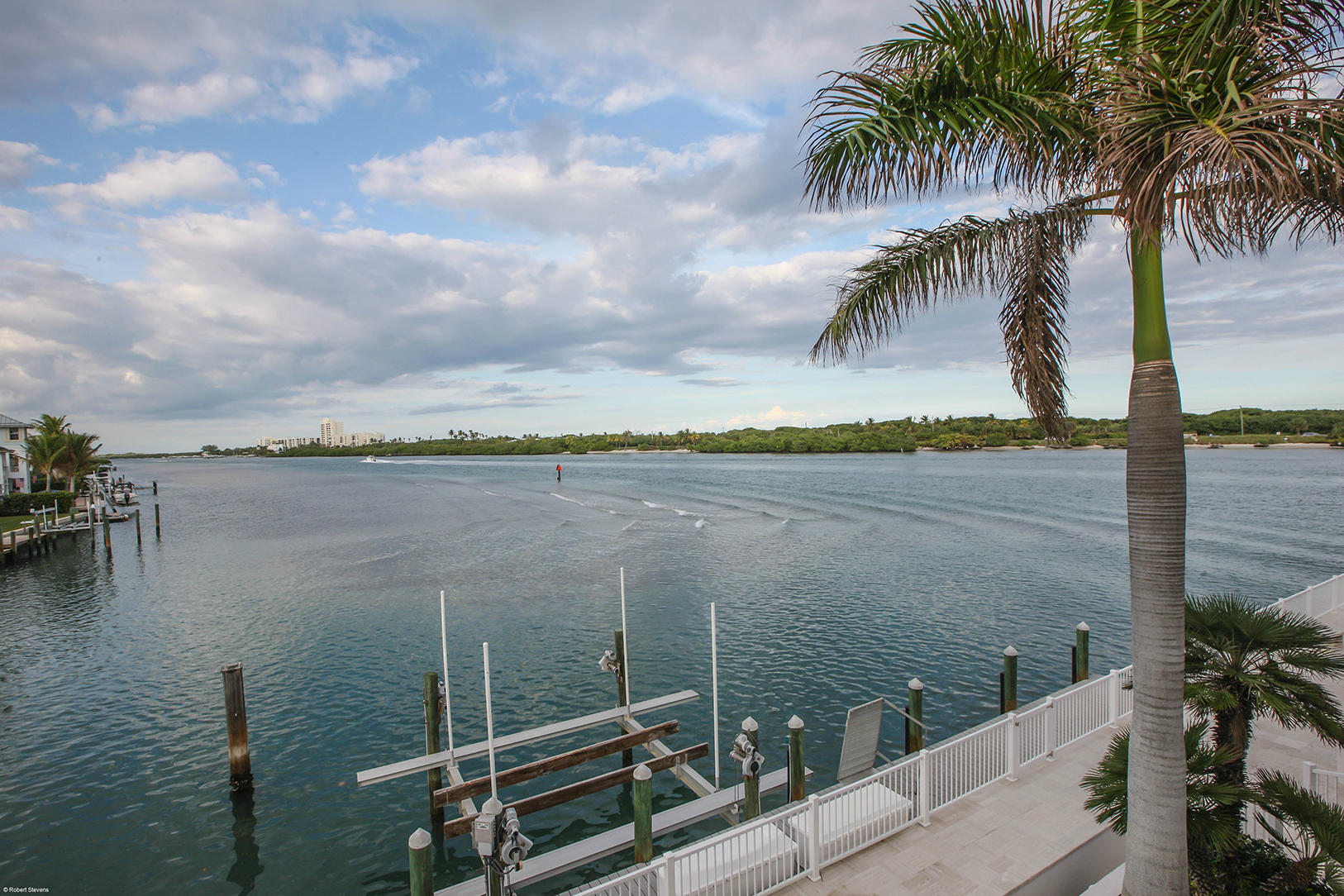 3175 Cove Road Tequesta, FL 33469 - Photo 39 of 39 Docks