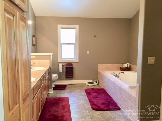 16884 Covina Road Bend, OR 97707 - Photo 13 of 25 Additional Photo