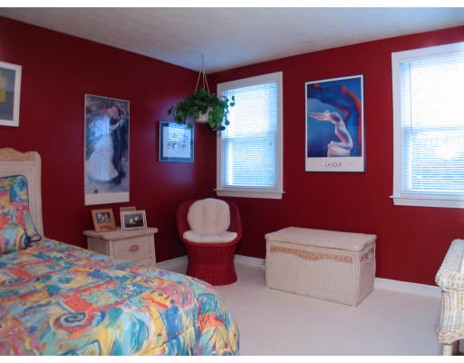75 Albemarle Road Norwood, MA 02062 - Photo 12 of 14 Gallery Image 12